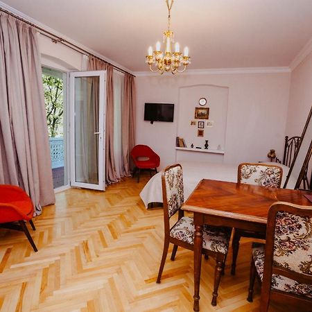Chilling View Apartment Tbilisi Buitenkant foto