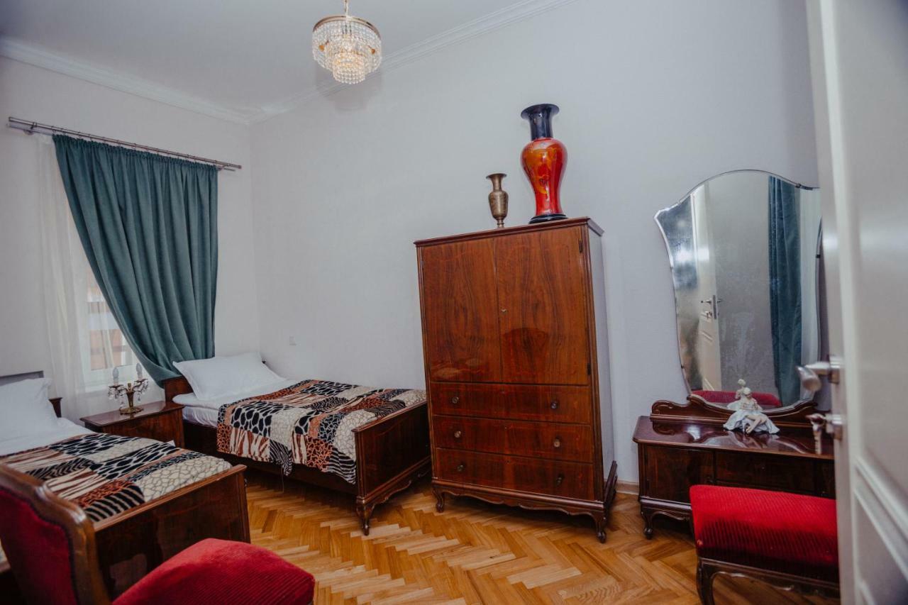 Chilling View Apartment Tbilisi Buitenkant foto